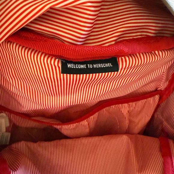 Herschel Supply Company Heritage Backpack - Picture 3 of 4